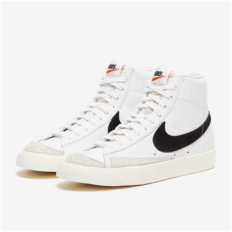 nike blazer 77 mid|Chaussures Nike Blazer Mid 77 Vintage White Black